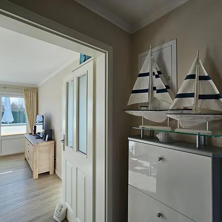 Luv & Lee, Haus Nr 20